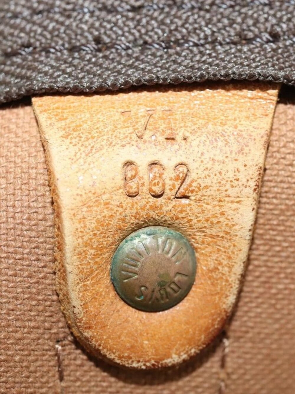 LOUIS VUITTON Monogram Keepall 60 Boston Bag M41422 LV Auth 163458 - Picture 13 of 16